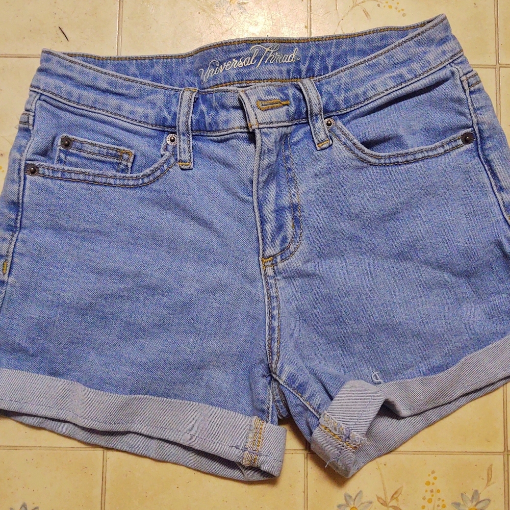 🌼 Women Universal Thread stretchy shorts